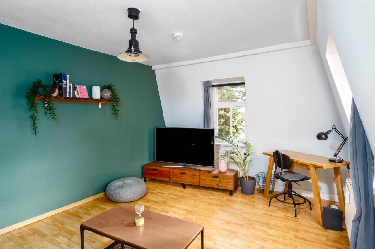 2R Apartment Perfect For Families! Kitchen - Parking - Netflix Dresden Ngoại thất bức ảnh
